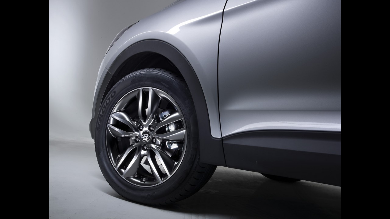 Hyundai revela novas imagens da nova geração do SUV Santa Fe