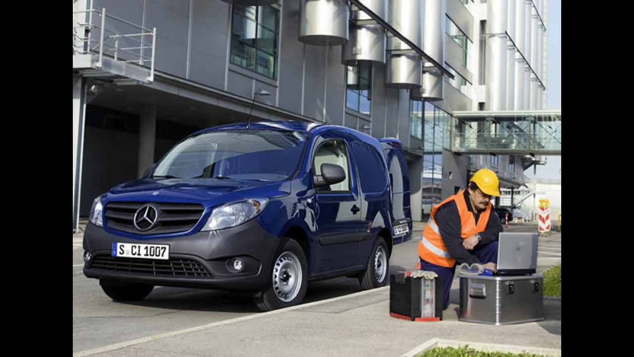 Mercedes apresenta o Citan 2013, irmão gêmeo do Renault Kangoo