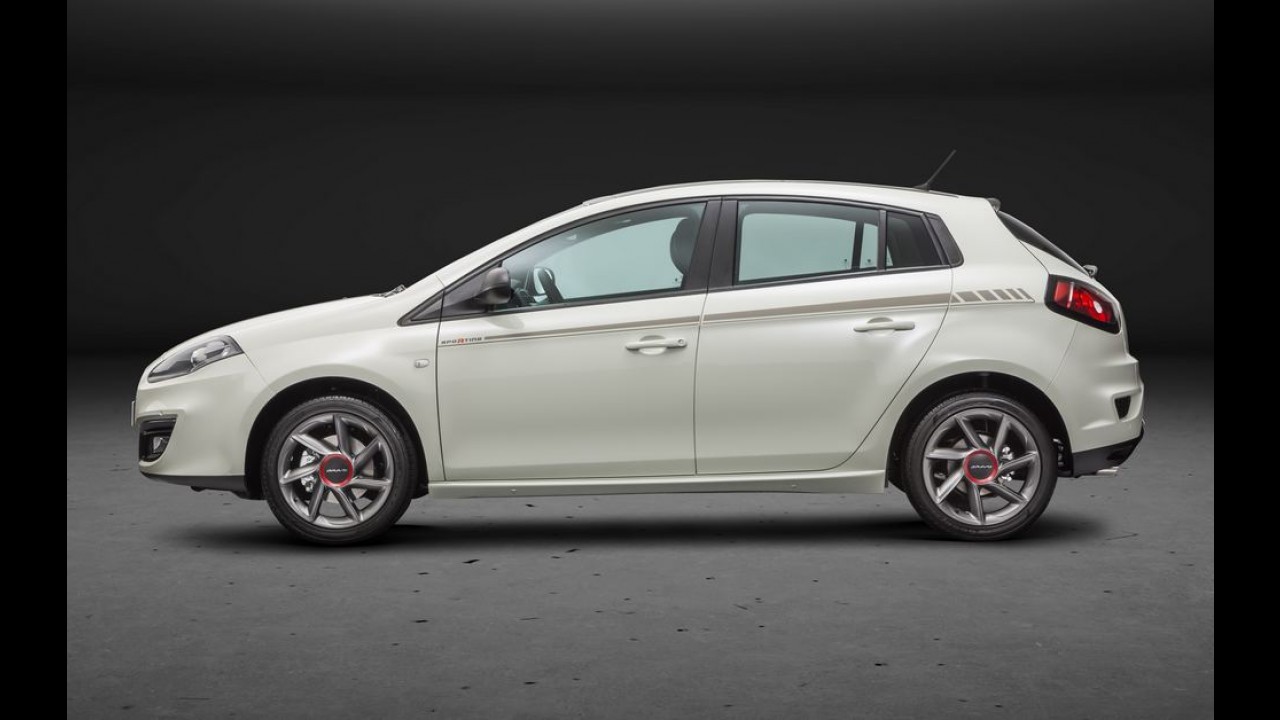 Fiat Bravo 2016 ganha novos itens e versão BlackMotion