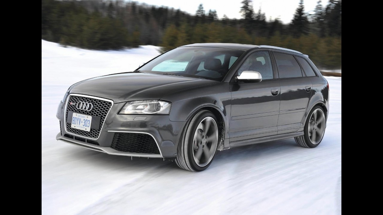 Novo Audi RS3 chega ao Brasil por R$ 298 mil - Modelo acelera de 0 a 100km/h em 4,6 s