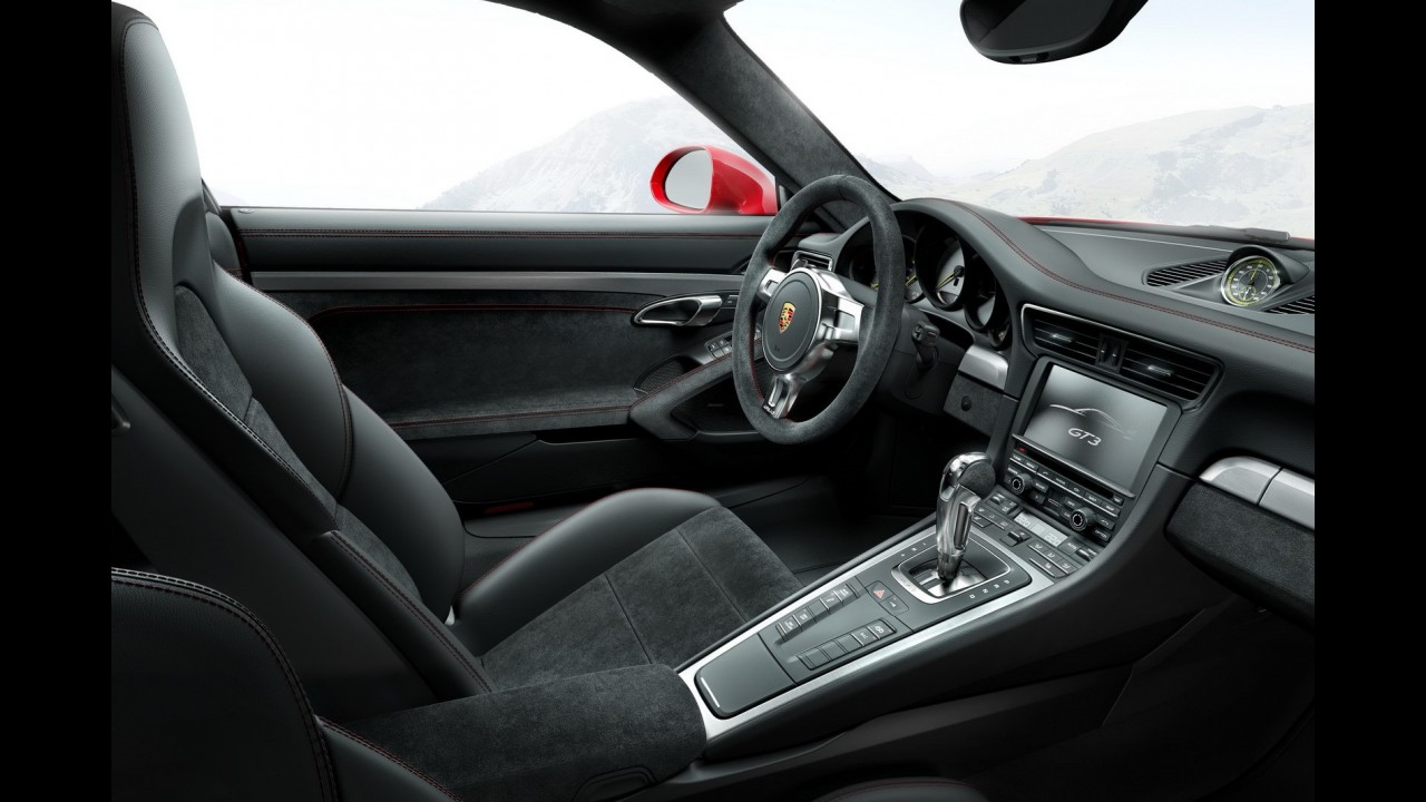 Salão de Genebra: Porsche 911 GT3 comemora os 50 anos do clássico 911