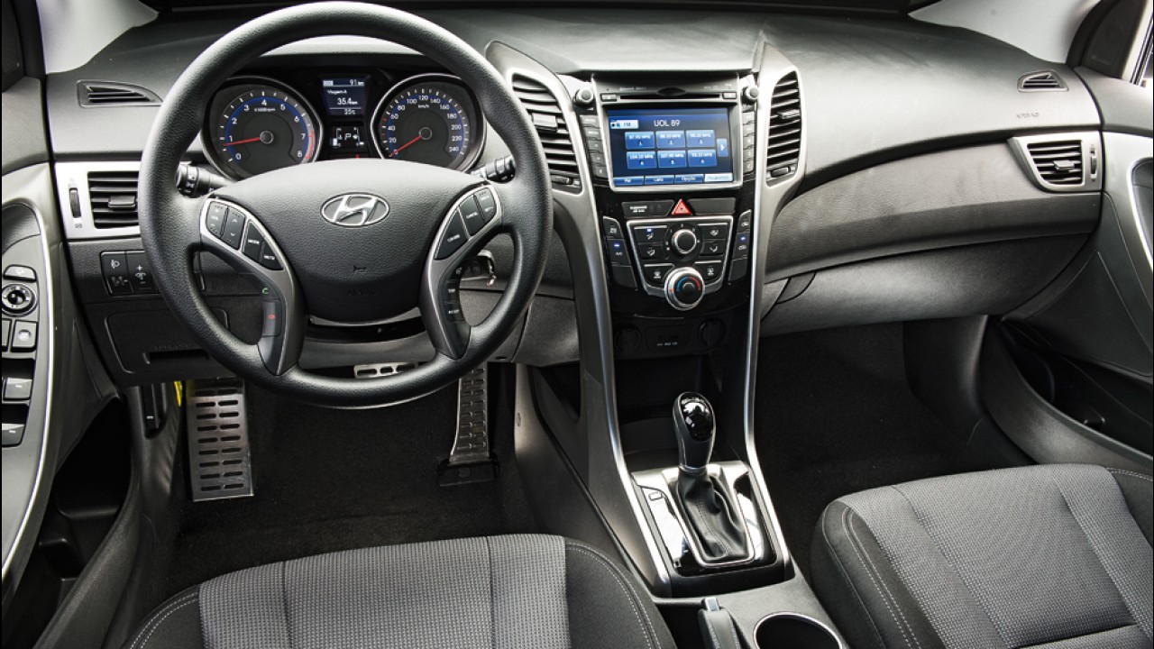 Em queda livre: novo Hyundai i30 já pode ser encontrado por R$ 66.990