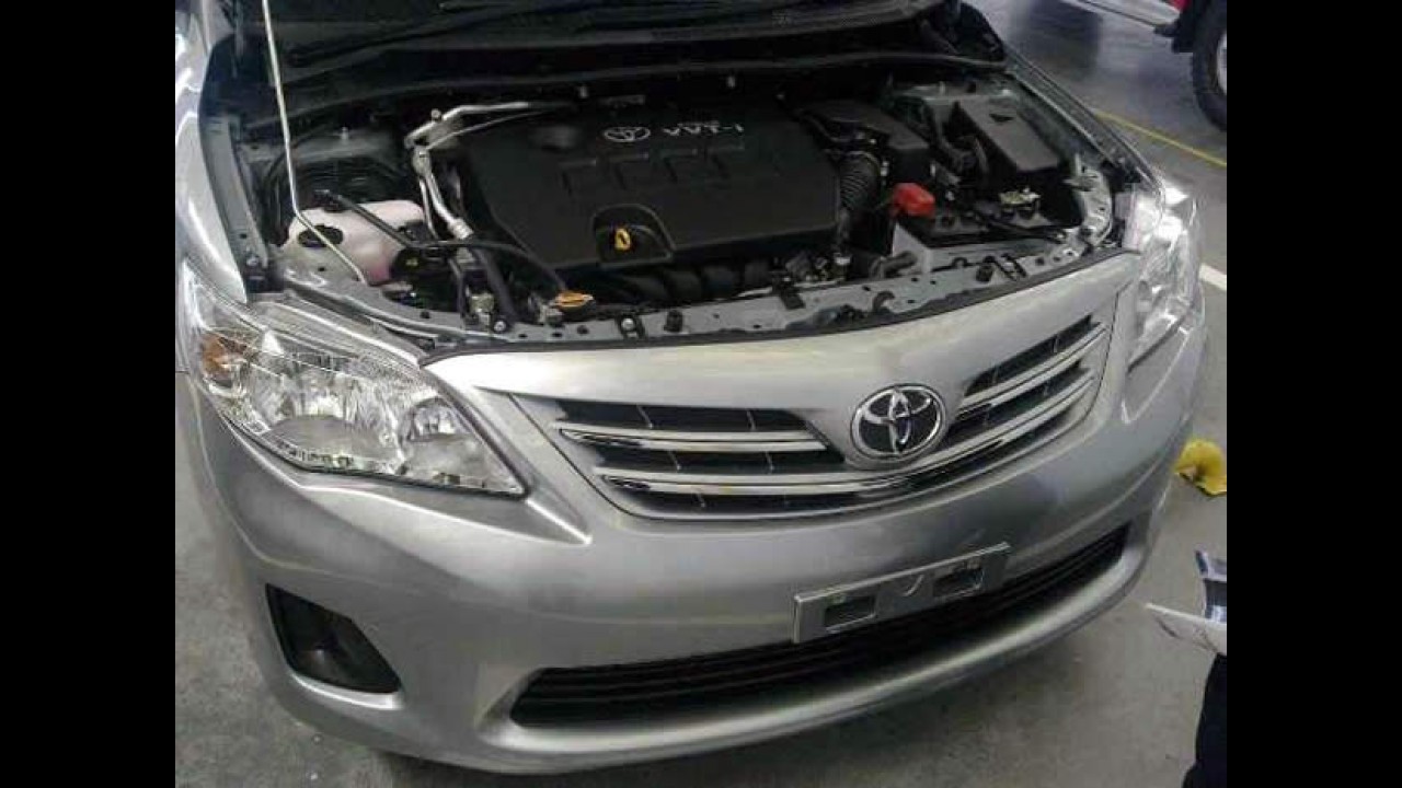 Toyota Corolla Altis reestilizado já chegou à Tailândia, inclusive com visual esportivo