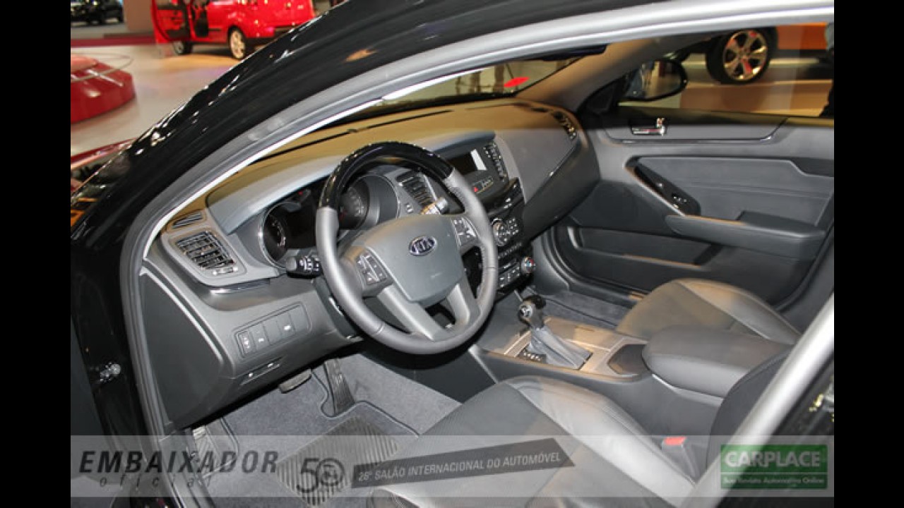Salão do Automóvel: Kia lança Cadenza V6 por R$ 119.900