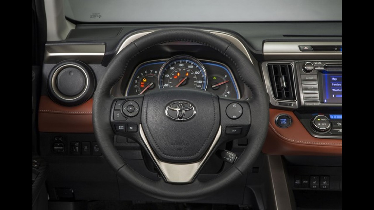 Toyota RAV4 pode ter versão híbrida no futuro