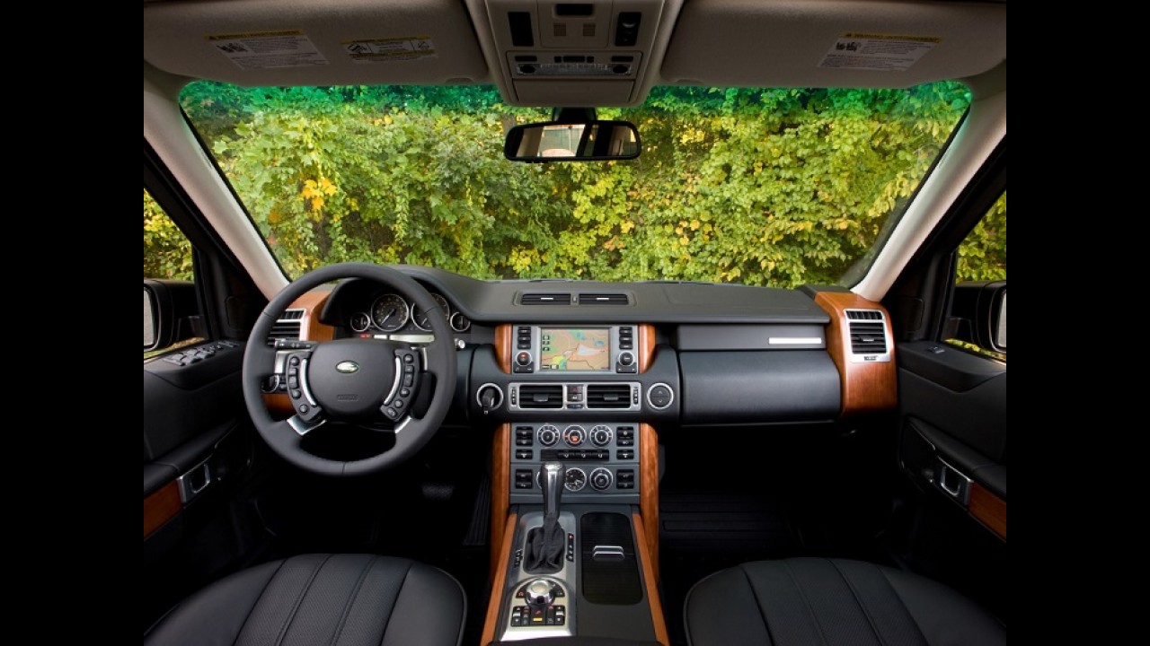 Land Rover convoca 500 unidades do Vogue para corrigir falha nos freios