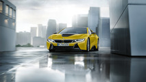 BMW i8 Frozen Black and Yellow