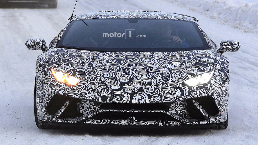2018 Lamborghini Huracan Spyder Performante ve Huracan Superleggera casus fotoğrafları