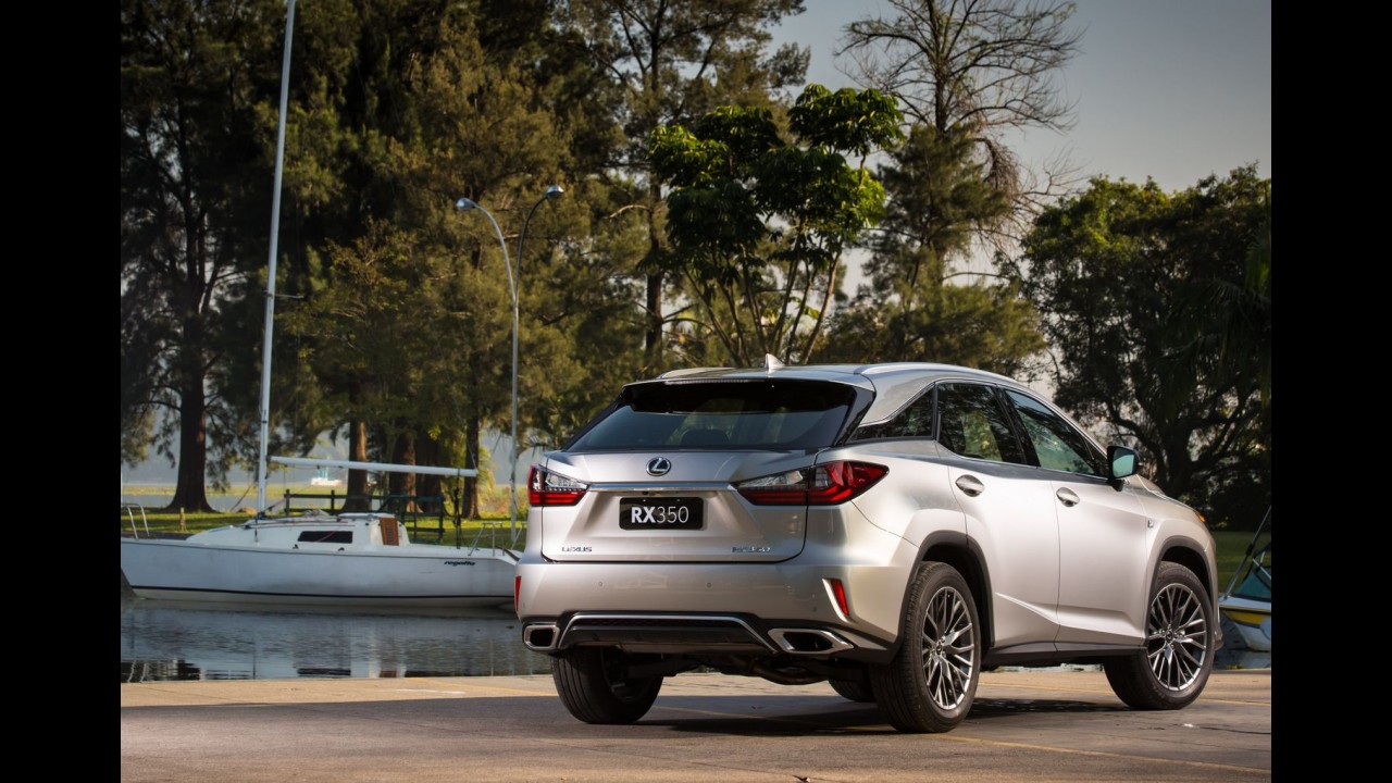 Volta Rápida: Lexus RX350 aposta no estilo e confiabilidade contra X5 e GLE