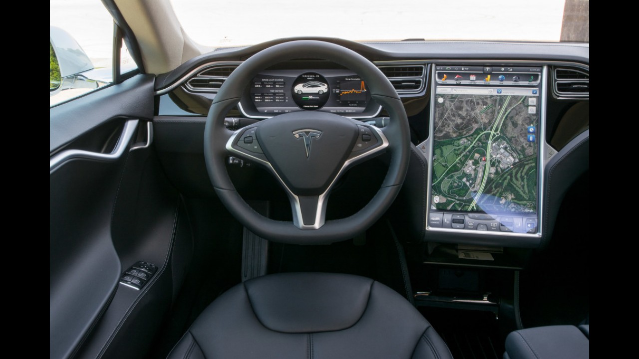 Tesla Model S tem presença confirmada no Salão do Automóvel