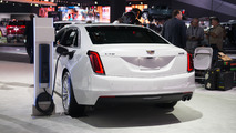 2017 Cadillac CT6 Plug-In Hybrid: LA 2016