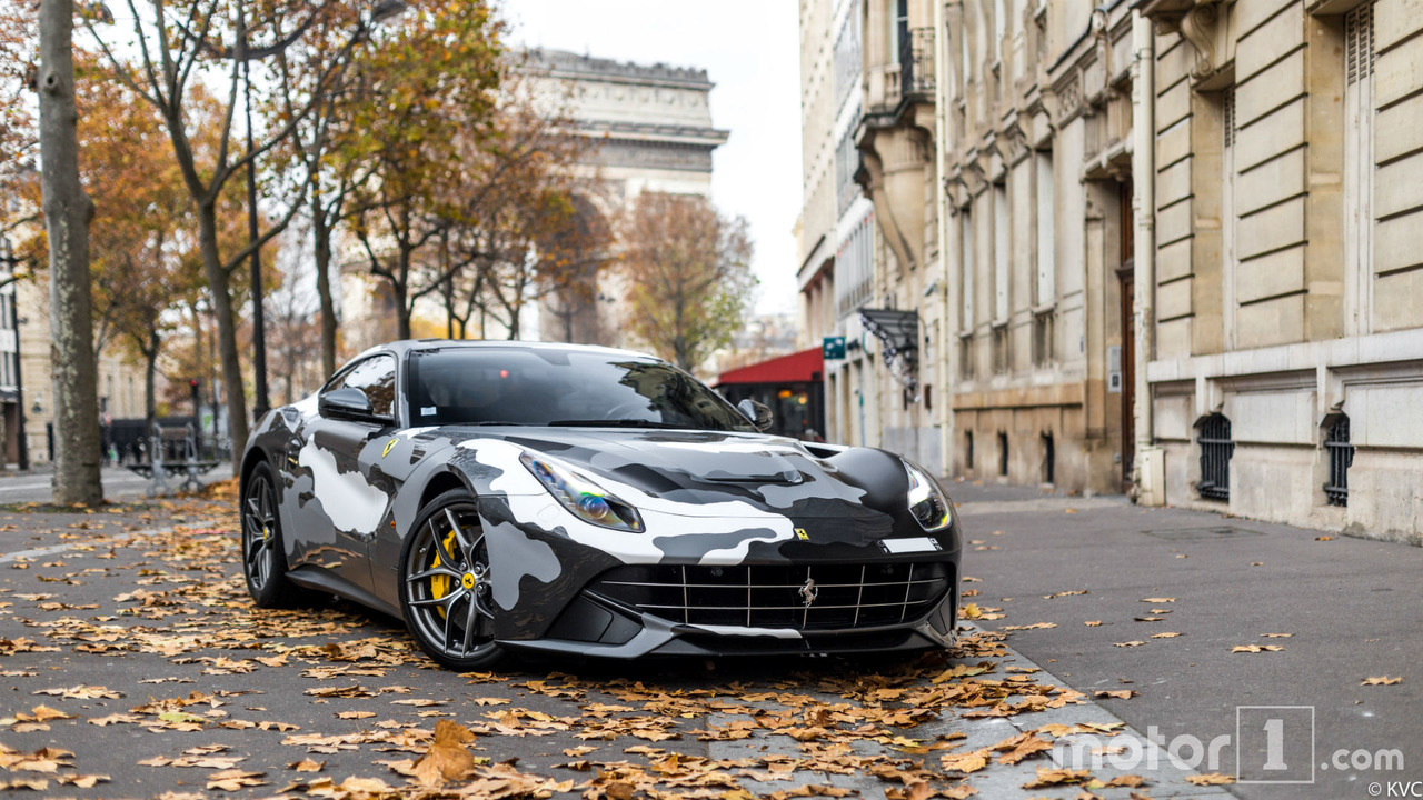 KVC - Ferrari F12 camouflée