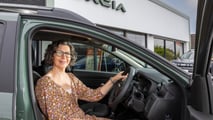 100,000th Dacia Duster delivered in the UK