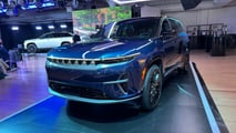 Jeep Wagoneer S (2024): Live-Bild vom Exterieur