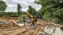 JCB: nuovi escavatori compatti 25Z-1 e 26C-1
