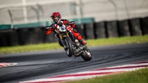 2026 Ducati Hypermotard V2