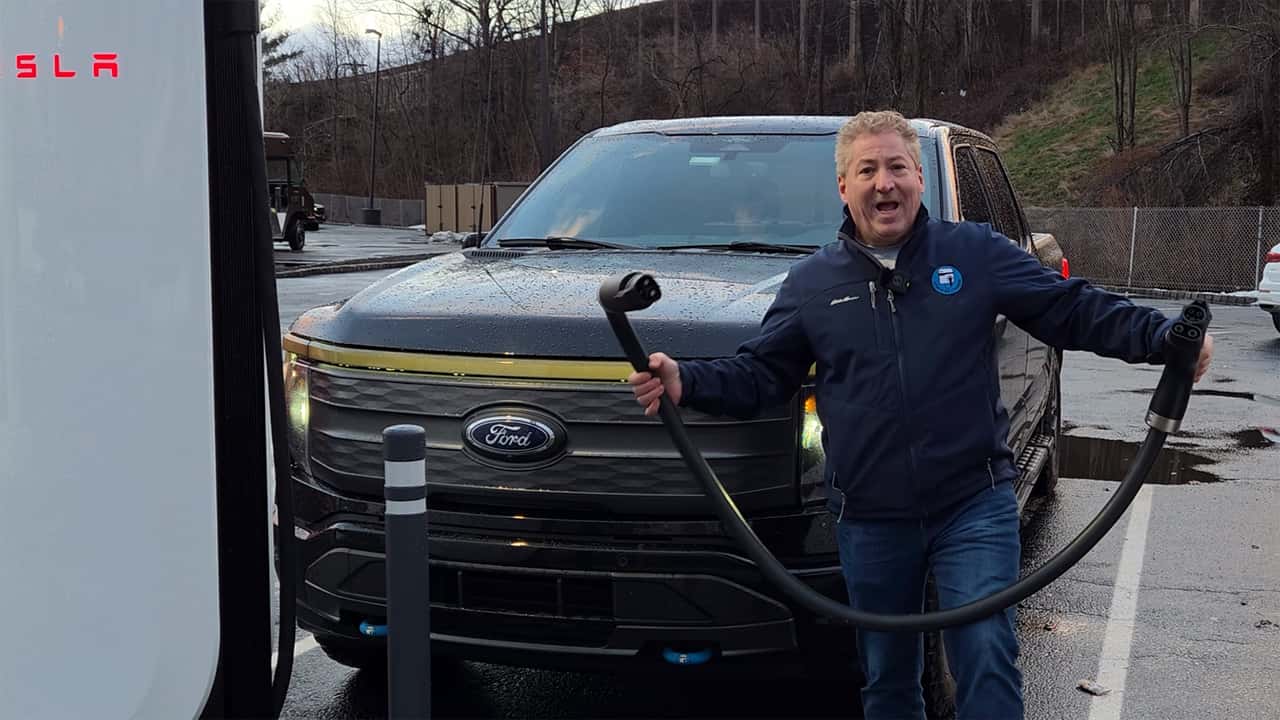 This New Tesla Supercharger Extension Cable Fixes All Of Its Predecessor’s Problems