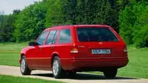 Carrinha Mercedes S 124 (1985-1996)