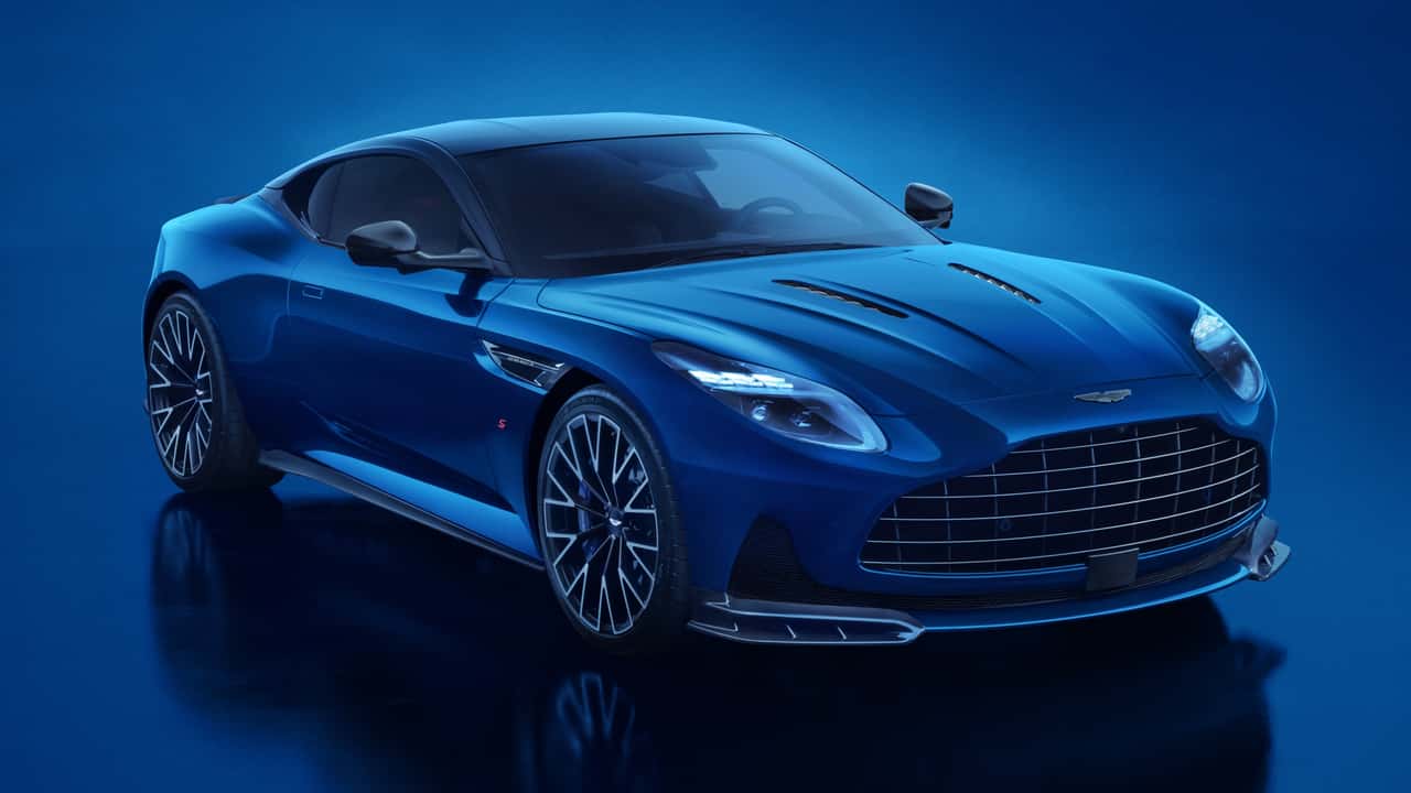 أستون مارتن DB12 S