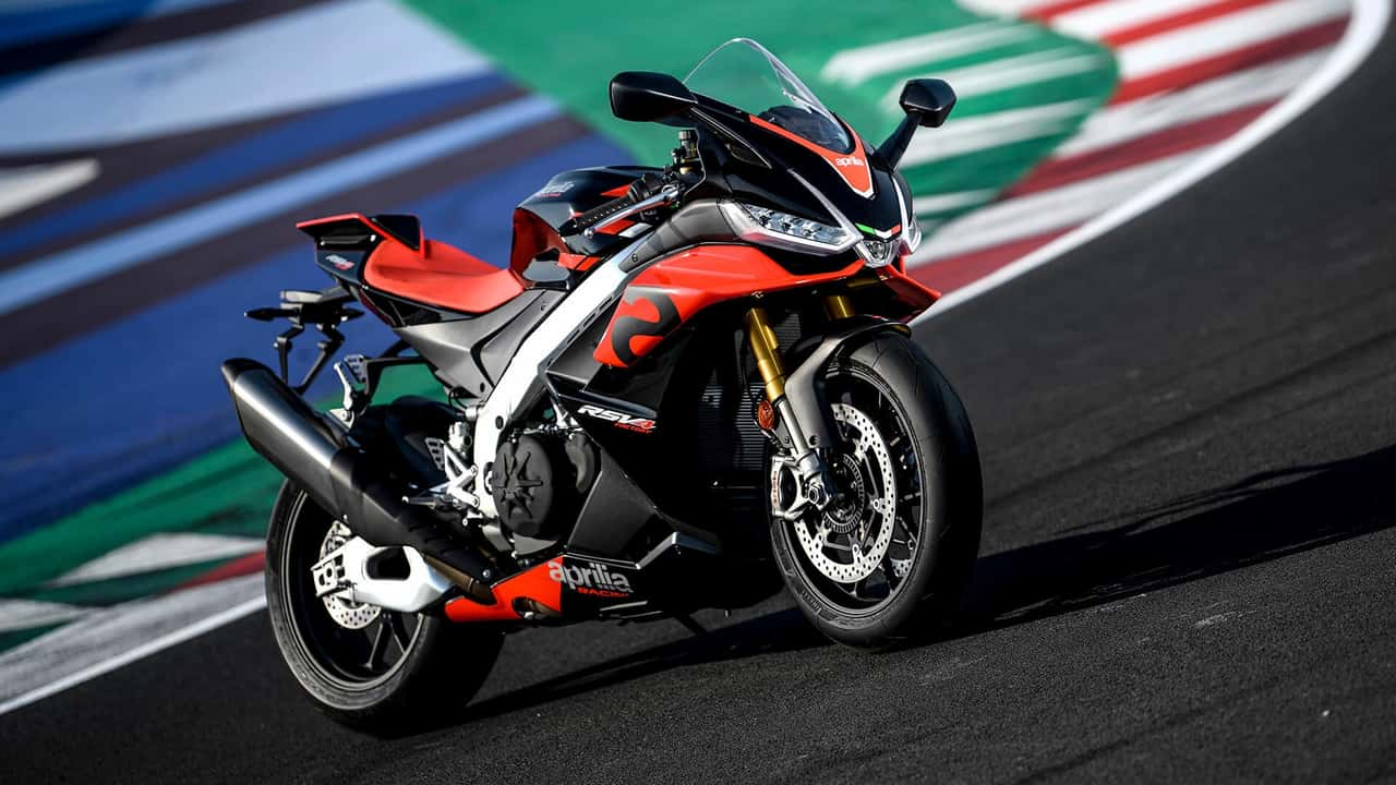 Aprilia RSv4 