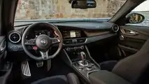 Alfa Romeo Giulia Quadrifoglio 100° Anniversario