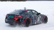 Foto spia EV a quattro motori basati su BMW i4 M50