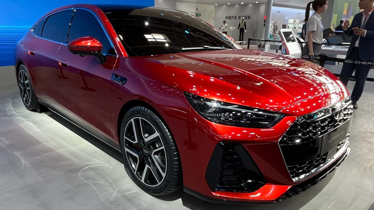 Longe do Brasil, Chery Arrizo ganha nova geração com cara de Audi A5