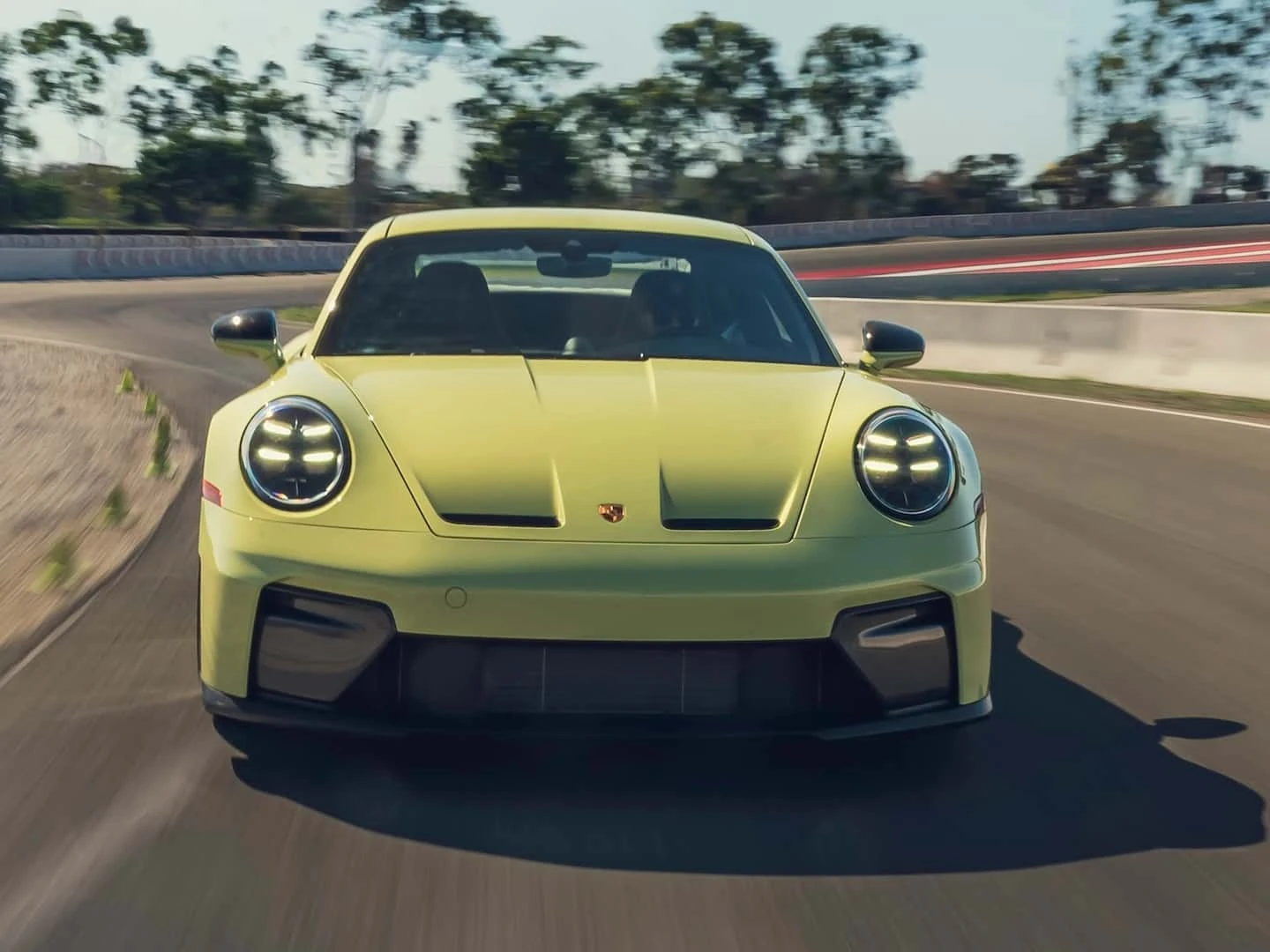 Endişelenmeyin, Porsche 911 elektrikli bir modele dönüşmeyecek