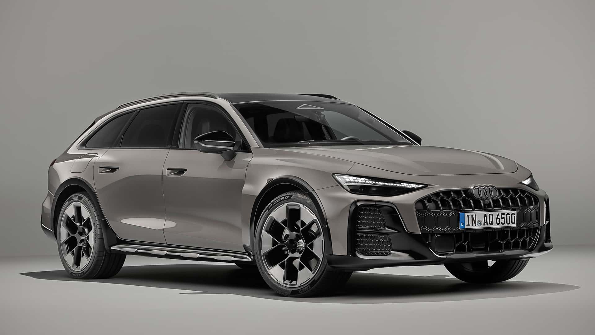 https://cdn.motor1.com/images/mgl/qkYrjg/s1/audi-a6-allroad-2026.jpg