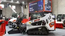 Bobcat al SaMoTer 2023: escavatori e sollevatori anche per l'agri
