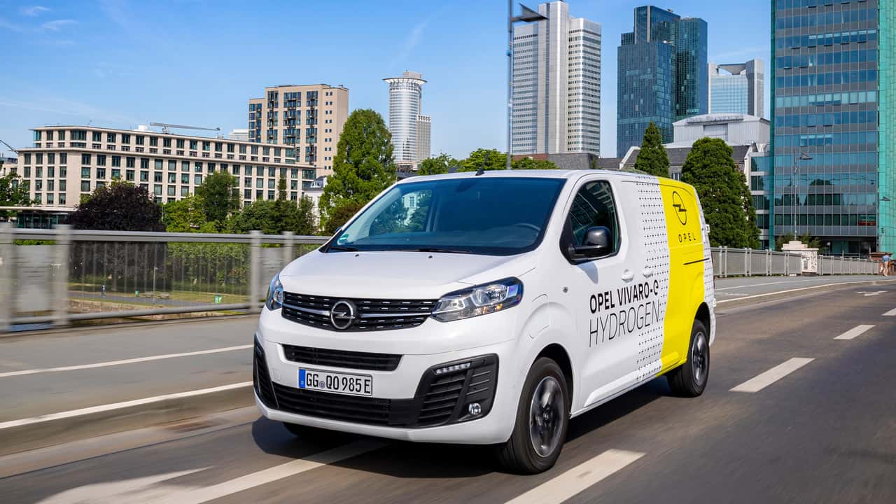 Opel Vivaro-e Hydrogen, la flotta di Jos Scholman