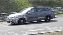 Photos espion de la Cupra Leon Sportstourer 2024