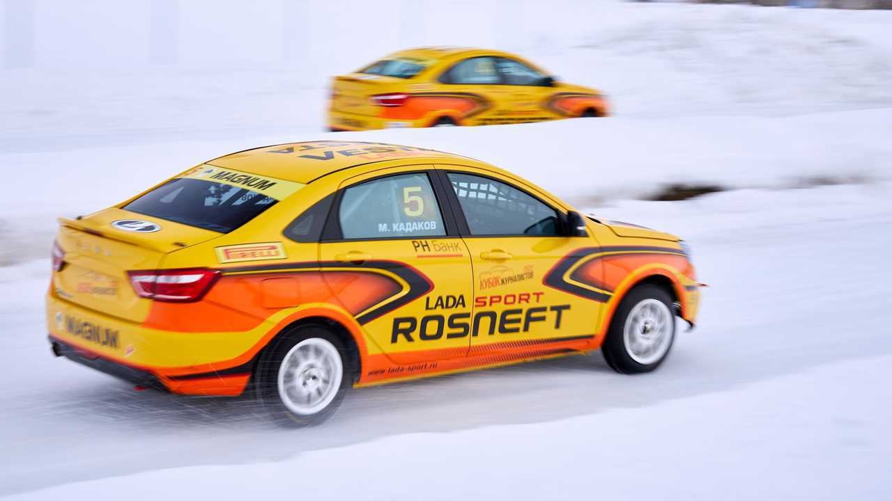 Lada Vesta для синхронных гонок