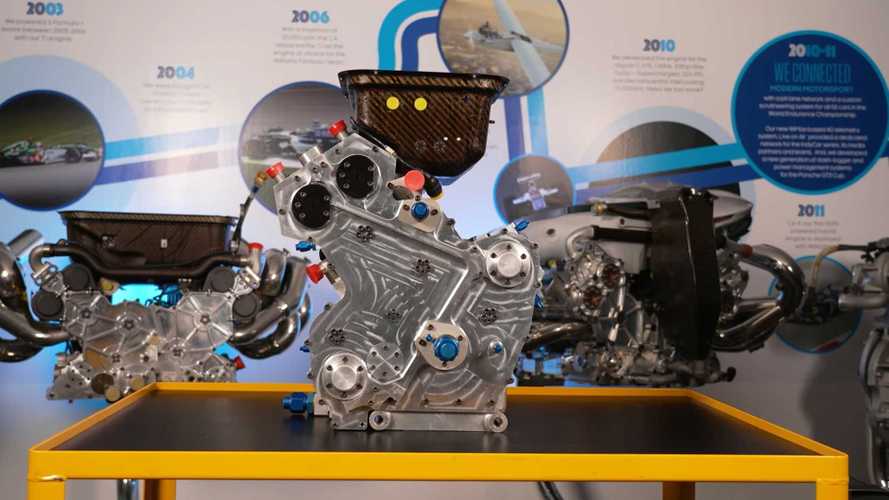 Motor de um cilindro e 0,3 litro? Foi feito pela Cosworth em 1999