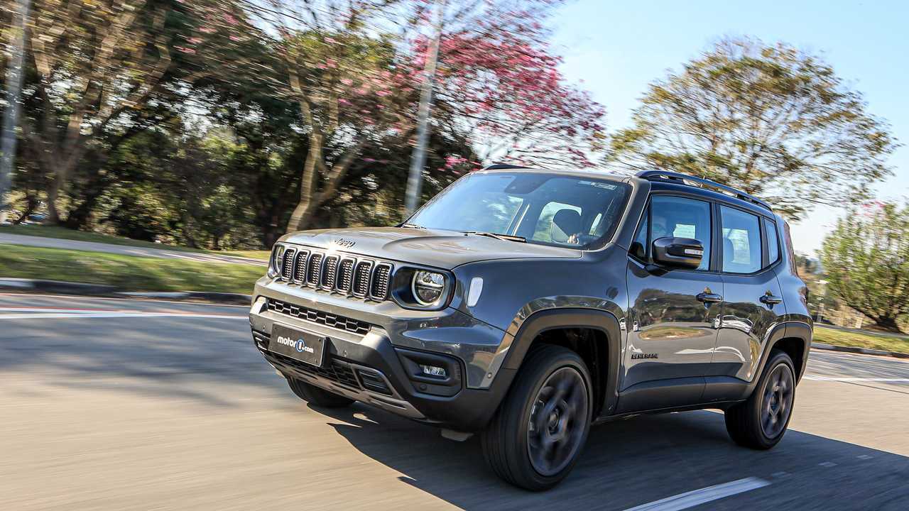 Jeep Renegade S em movimento
