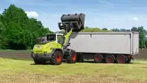 La nuova gamma media TORION di CLAAS