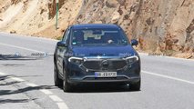Mercedes EQA restyling, le prime foto spia