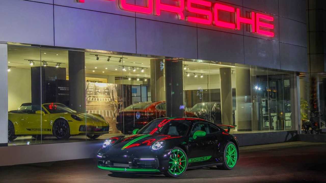 911 Exclusive Manufaktur Chili - Black Mamba Green