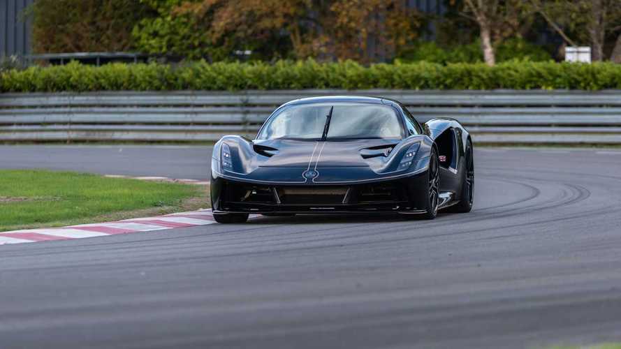 L’hypercar Lotus Evija è pronta per il record al Nurburgring