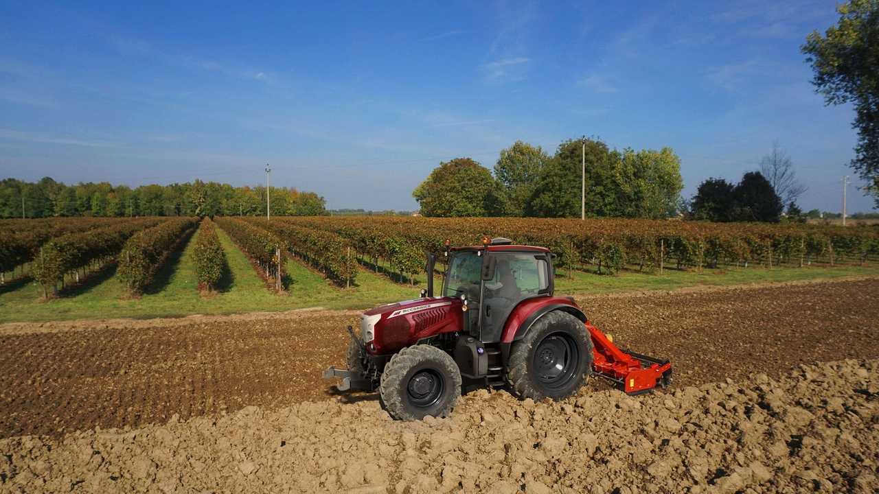 Trattori McCormick a Eima 2022 Bologna