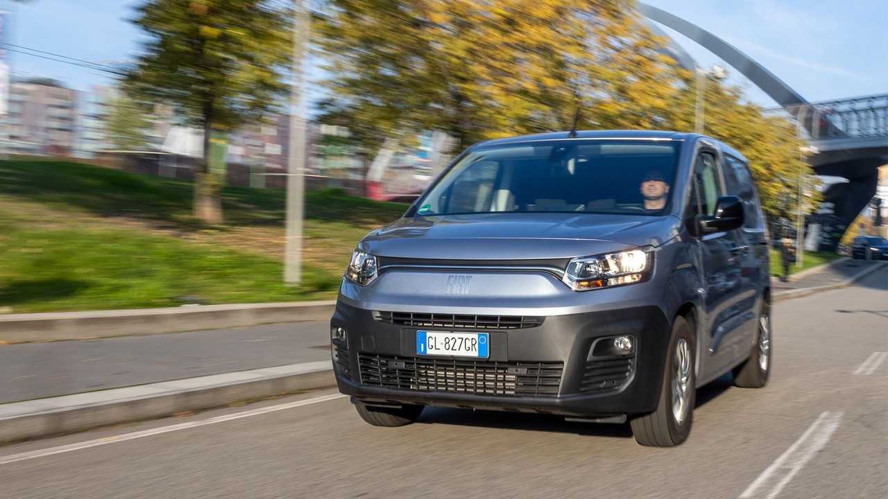 Fiat Professional E- Doblò Van 2022 , la prova a Milano