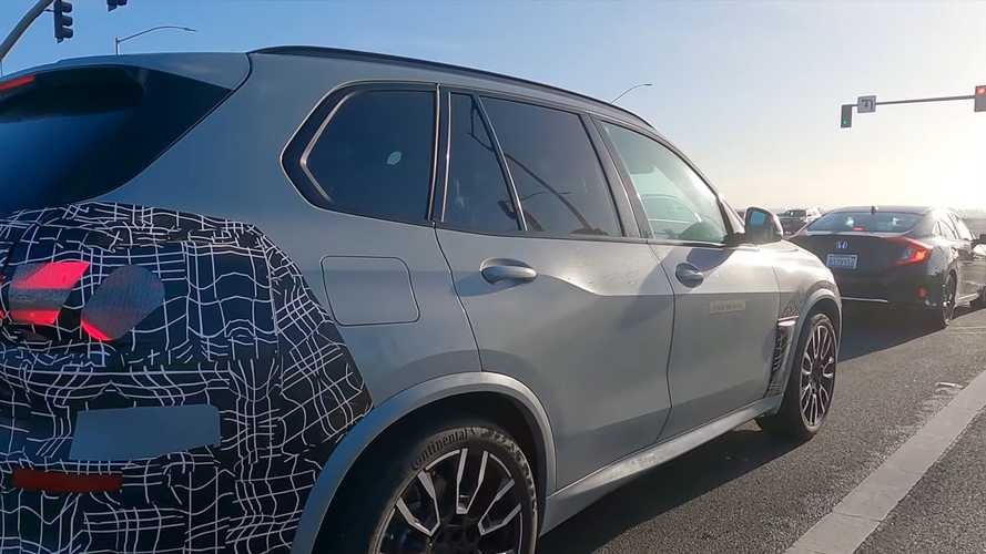 Makyajlı BMW X5 casus kameralarına yakalandı!