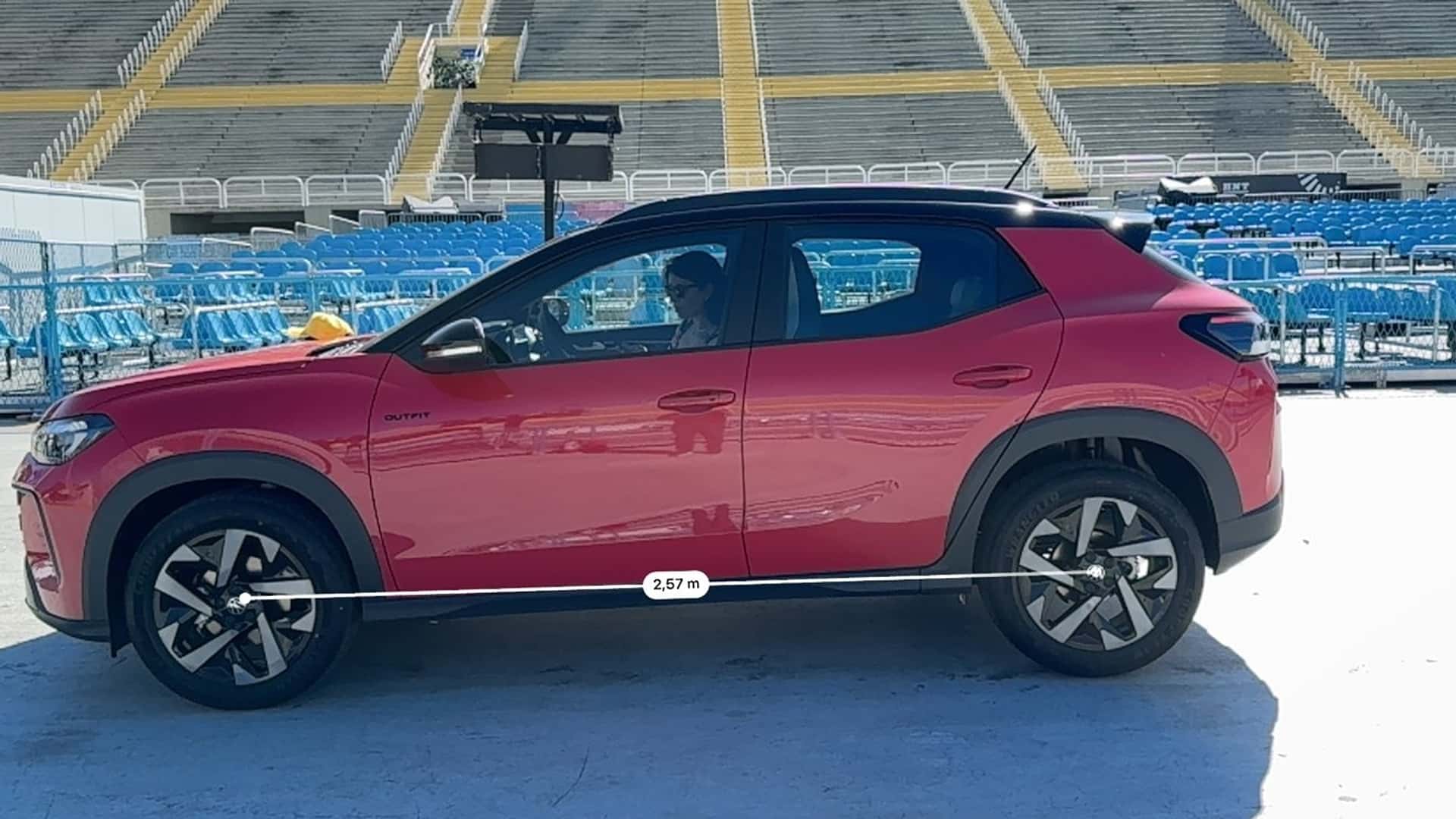 https://cdn.motor1.com/images/mgl/qkqk0L/s1/volkswagen-tera-ao-vivo-no-sambodromo-4.jpg