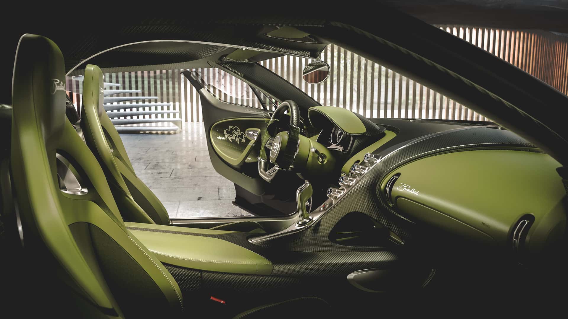 https://cdn.motor1.com/images/mgl/qkqpK1/s1/bugatti-brouillard.jpg