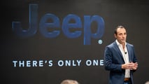 Yeni Stellantis CEO'su Antonio Filosa