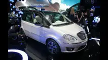 Lancia al Salone di Parigi 2010