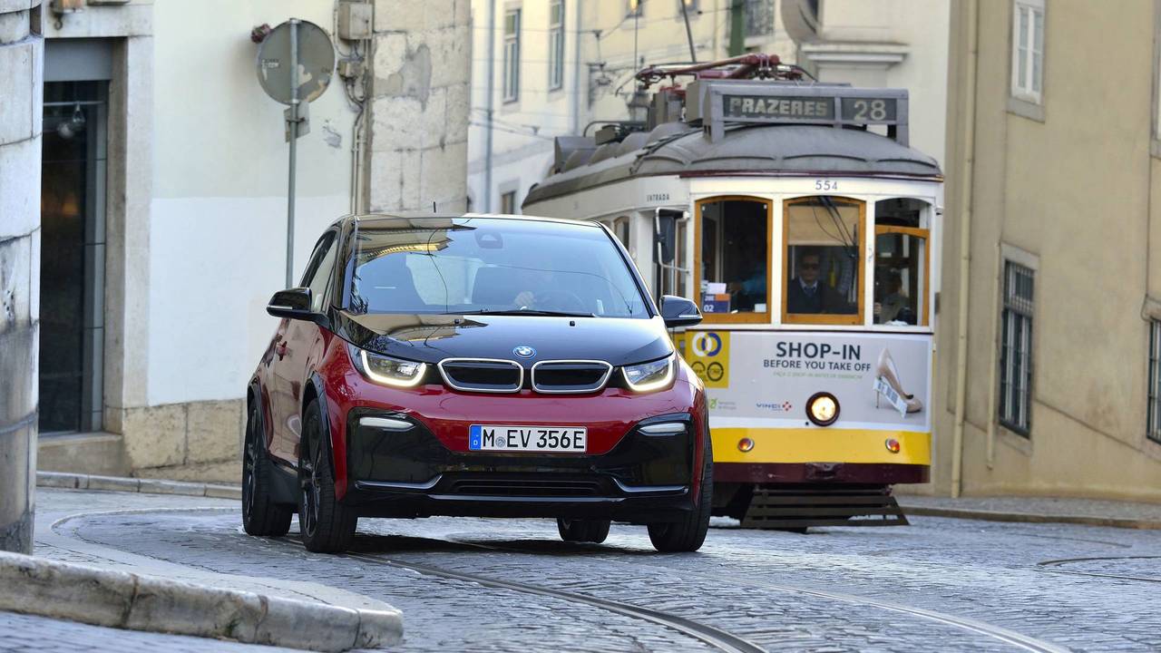 2018 BMW i3s: First Drive