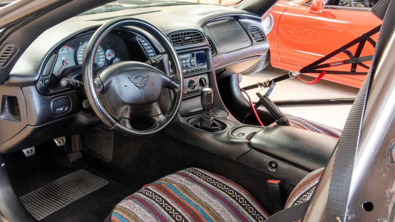 Chevrolet Corvette 1999 transformado en buggy