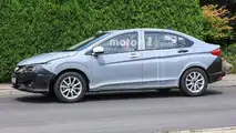 Honda Insight Test Mule Spy Shots