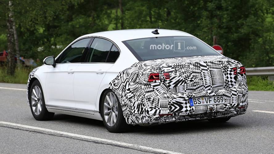 2019 VW Passat restylée photos espion